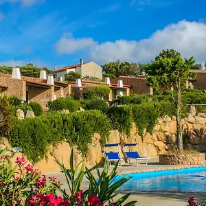 Vakantiehuis Rena Village Rena Majore